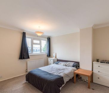 Trinity Avenue, Bury St. Edmunds, Mildenhall - Photo 2