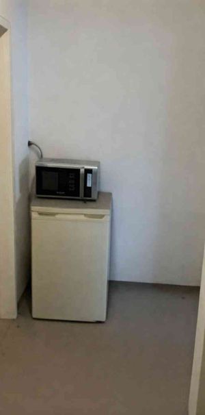 1 Zimmer, 25 m², 1. Stock - Photo 1