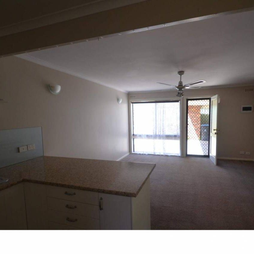 Fully renovated! - Photo 1