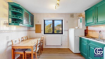 3 bedroom apartment to rent - Photo 3