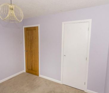 2 bedroom semi-detached bungalow to rent - Photo 1