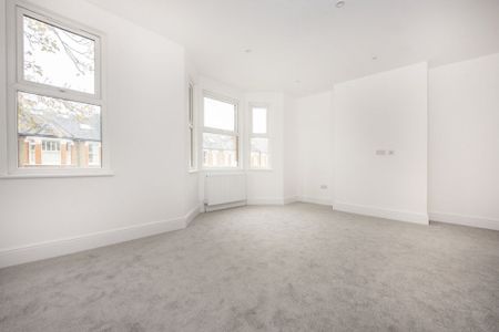 2 bedroom maisonette to rent - Photo 5