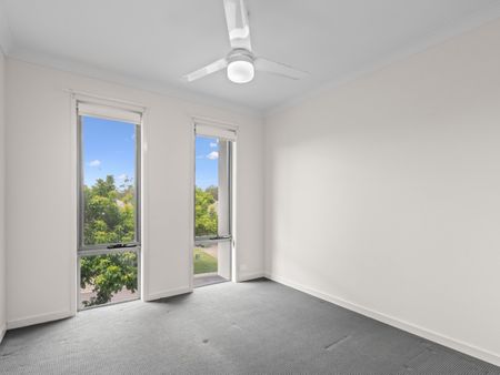 Modern Two-Level Home with Study in the Heart of Ripley - Photo 5