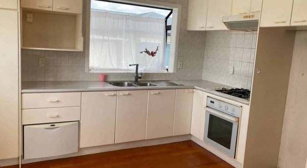 Location location! - Photo 1