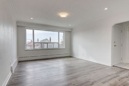 For Lease - 8 Hanson Road Unit# 2(Upper, Toronto, Ontario - Photo 4