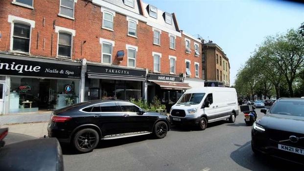 Fortune Green Road, West Hampstead, NW6 - Photo 1