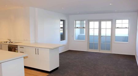 APARTMENT IN PETONE - Photo 5