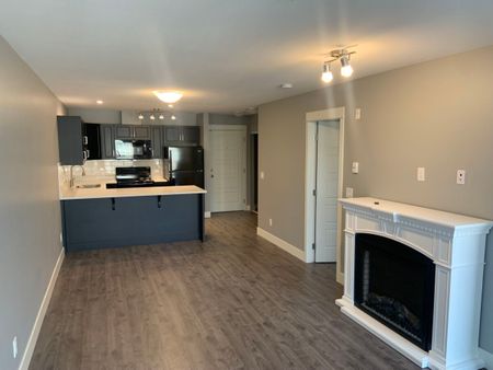 Top Floor At Tamarind - Photo 3