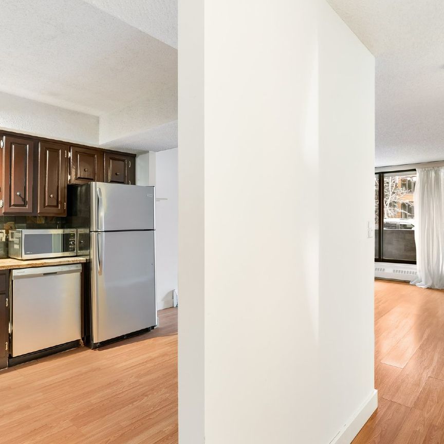 105-345 4 Ave Ne - Photo 1