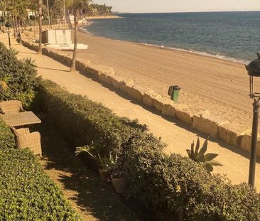 2 bedroom luxury penthouse for rent in Marbella, Spain - Photo 6