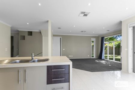 Contemporary Living in a Sought After Location - Photo 5