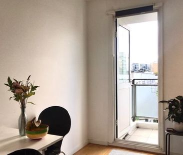 Room in a Shared Flat, De Quincey House, SW1V - Photo 2