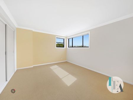 Lovely Home in Shell Cove - Photo 3