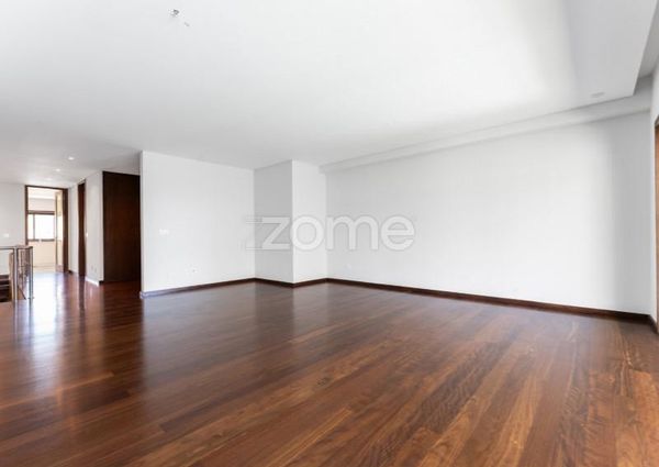 Apartamento T3 em Porto