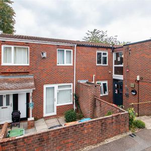 1 bedroom house to rent - Photo 2