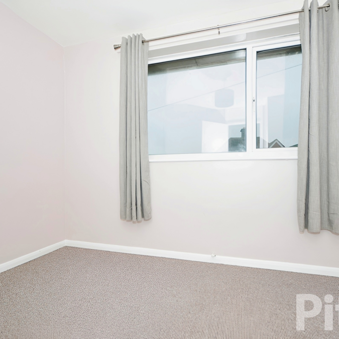 2 bedroom end of terrace house to rent - Photo 1