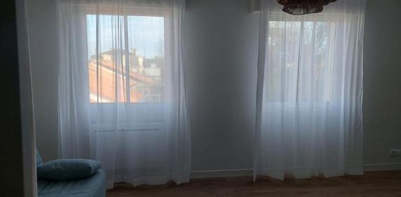 NIORT proche gare, studio meublé de 25 m² - Photo 2