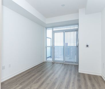 For Lease - 8 Interchange Way Unit# 5807, Vaughan, Ontario - Photo 3