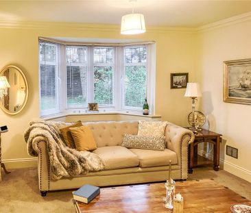 6 bedroom detached house to rent - Photo 2