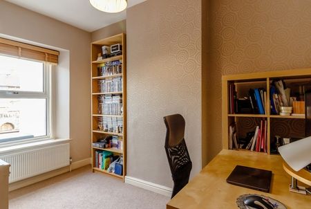 2 Bed Terraced House, Orchard Road, BS5 - Photo 5