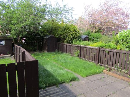 2 bedroom flat to rent - Photo 5