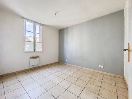 Location Appartement 2 pièces 57m² STE FOY LA GRANDE 33220 - Photo 5
