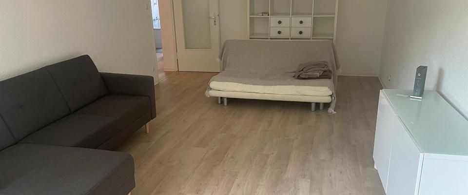 Schöne 2 Zimmer Wohnung mit Balkon - Foto 1