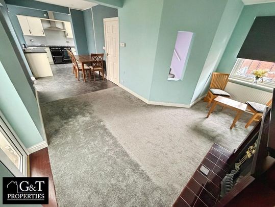 2 bedroom end of terrace house to rent - Photo 1