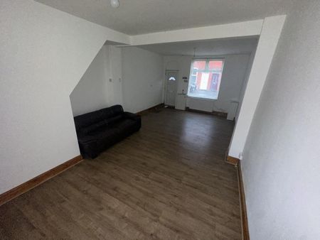 2 bedroom terraced house to rent - Photo 2