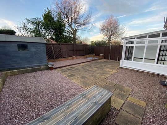 Braden Road, Penn, Wolverhampton - Photo 1