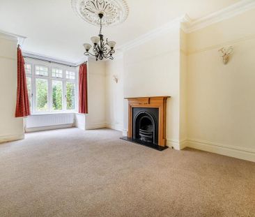 6 bedroom detached house to rent - Photo 1