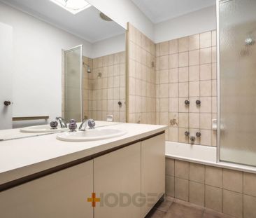 CLOSE TO THE BEACH | THREE BEDROOMS | GREAT LOCATION - Photo 5