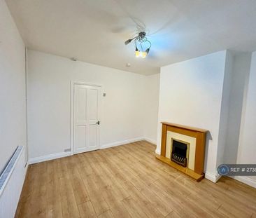 3 bedroom terraced house to rent - Photo 6