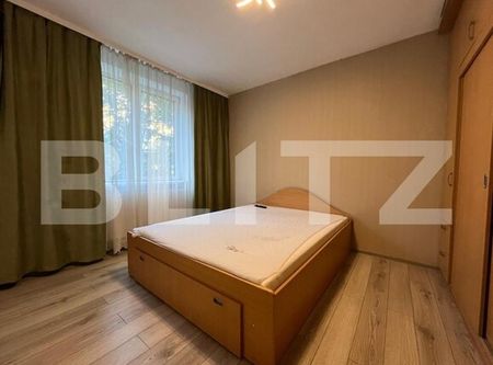 Apartament cu 3 camere, etaj 1, AC, Calea Severinului, zona Billa - Photo 5