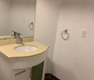 For Lease - 85 October Lane, Aurora, Ontario - Photo 5