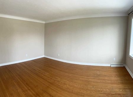 For Lease - 78 Regent Drive, St. Catharines, Ontario - Photo 2
