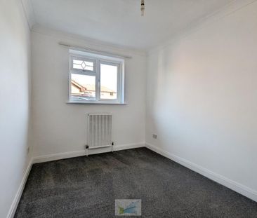 3 bedroom detached bungalow to rent - Photo 4