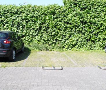 Zeer ruime GEMEUBELDE studio met slaaphoek, vlakbij St-Pietersplein... - Photo 6