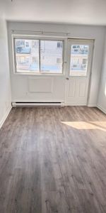 3 1/2 (1 bedroom apt) $1200 a louer Rosemont - Photo 3