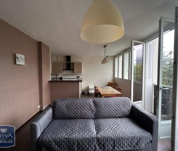 Location Appartement 5 pièces 82m² ST MARTIN D HERES 38400 - Photo 2