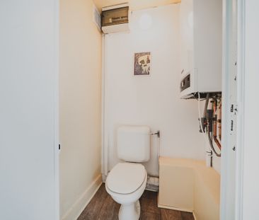 Appartement te huur in Luik met 1 slaapkamer - Photo 4