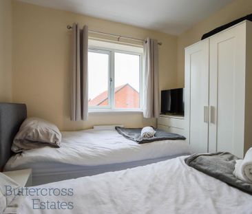 3 bedroom semi-detached house to rent - Photo 6