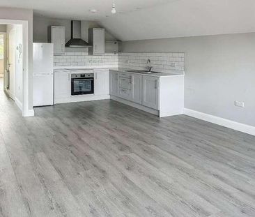 West End, Herstmonceux, Hailsham, East Sussex, BN27 - Photo 2