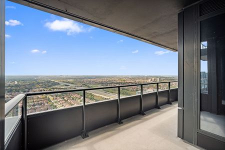 For Lease - 4235 Confederation Parkway Unit# 3502, Mississauga, Ontario - Photo 4