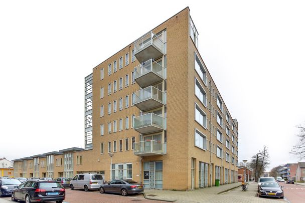 Melis Stokehof 68, 1064 JE Amsterdam - Foto 1
