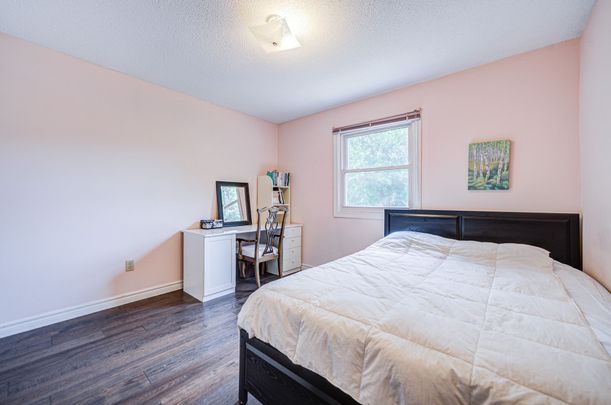 For Lease - 520 Blenheim Crescent, Oakville, Ontario - Photo 1