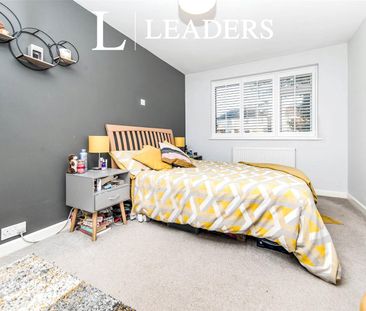 3 bedroom house to rent Ipswich Road, Ipswich road, Colchester, CO4 - Photo 4