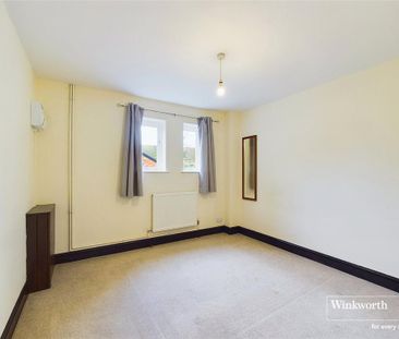 3 bedroom terraced house to rent - Photo 2