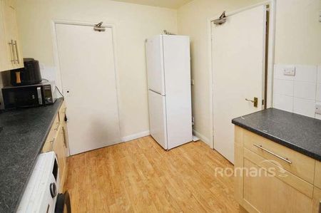 High Street, Burnham, Slough, SL1 - Photo 5