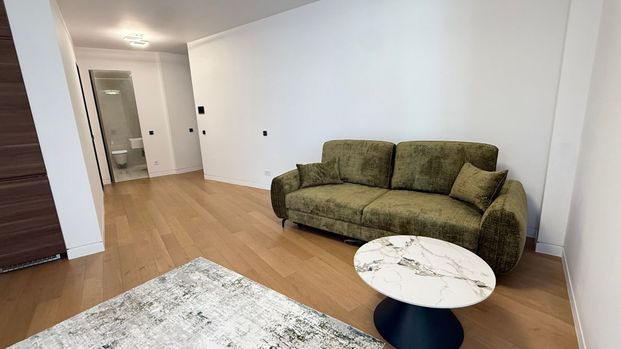 FZeeN | 2 Rooms | Boutique Building | - Photo 1
